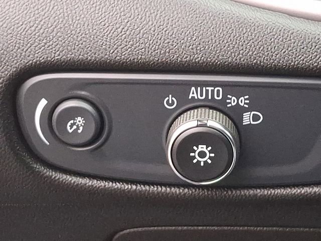 Used 2024 Chevrolet Malibu LT w/ Midnight Edition image 23