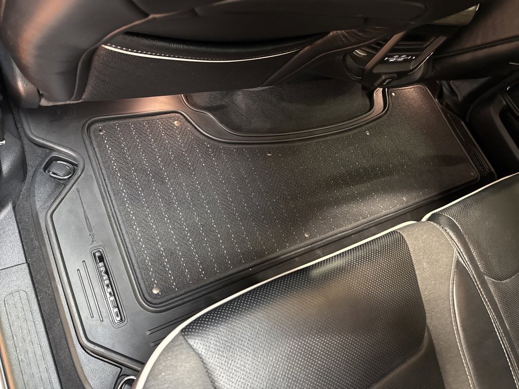 Used 2025 RAM 1500 Limited w/ Off Road Group image 19