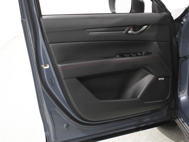 Certified 2024 MAZDA CX-5 Carbon Edition image 4