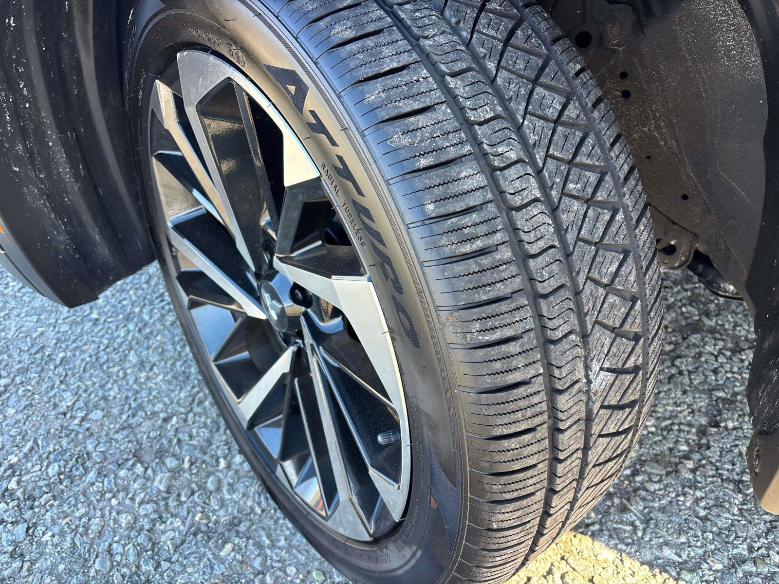 Used 2022 Mitsubishi Outlander ES image 8