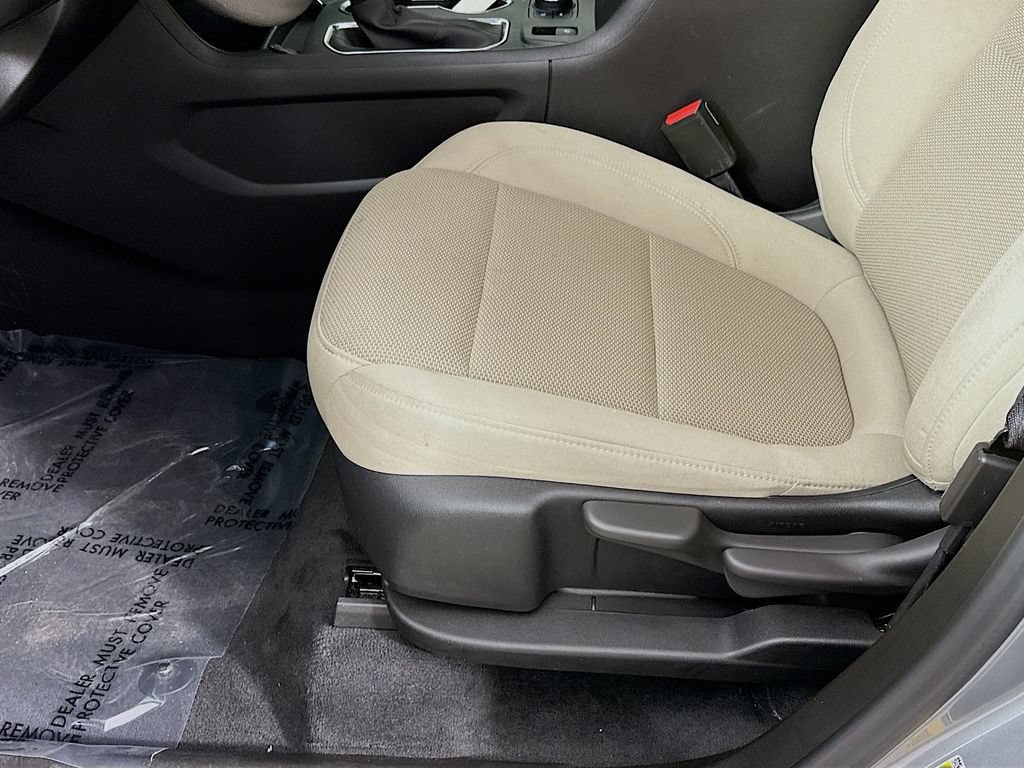 Used 2023 Chevrolet Traverse LS w/ Safety Package FWD image 27