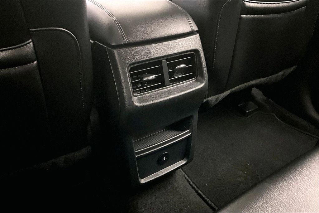 Certified 2023 Ford Edge SEL image 33