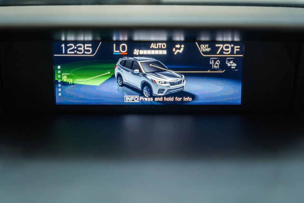 Used 2020 Subaru Forester Premium AWD/4WD image 23