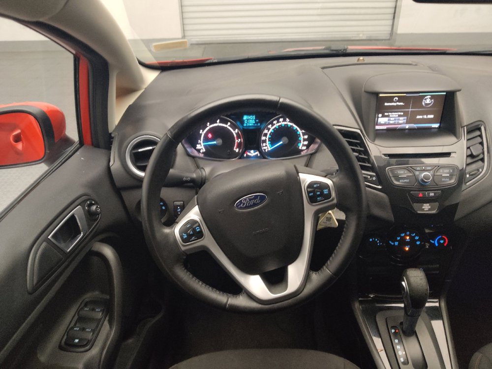 Used 2015 Ford Fiesta SE w/ Equipment Group 201A FWD image 22