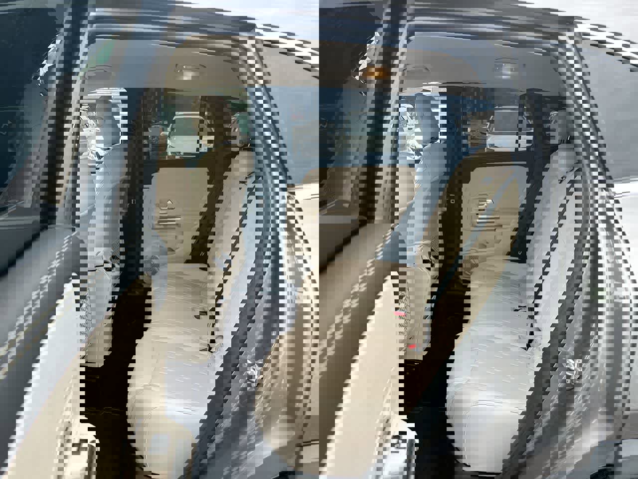 Used 2022 Mercedes-Benz GLA 250 4MATIC image 24