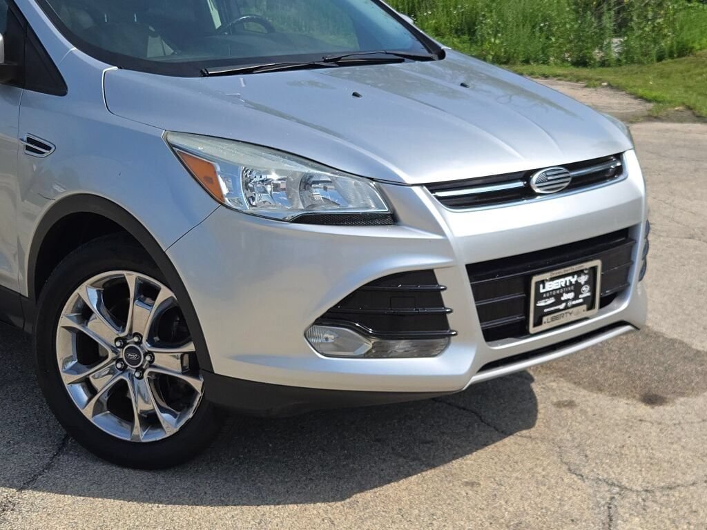 Used 2013 Ford Escape SEL AWD/4WD image 2