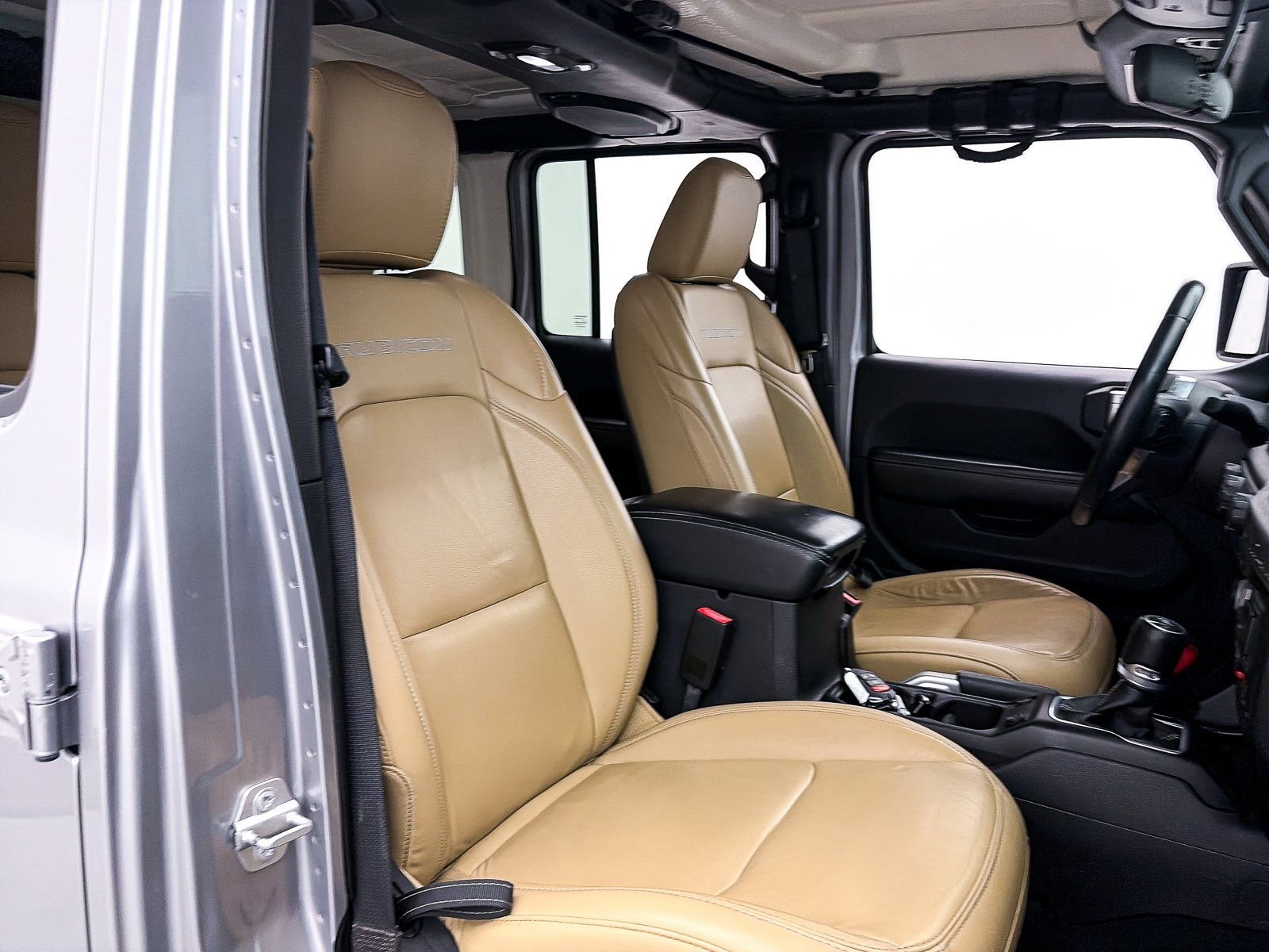 Used 2018 Jeep Wrangler Unlimited Rubicon w/ Steel Bumper Group image 32