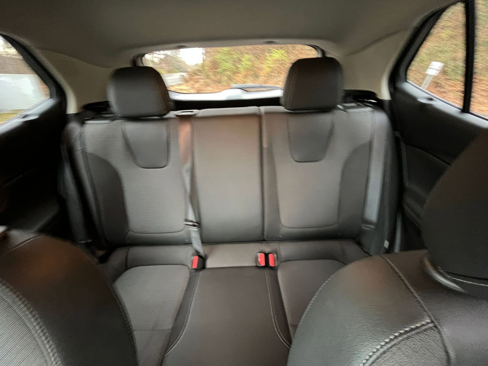 Used 2025 Buick Encore GX Preferred image 32