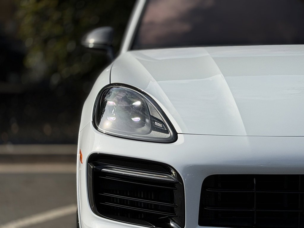 Used 2023 Porsche Cayenne GTS image 4