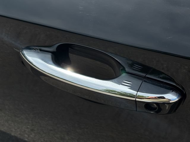 Certified 2018 Honda Accord Touring image 11