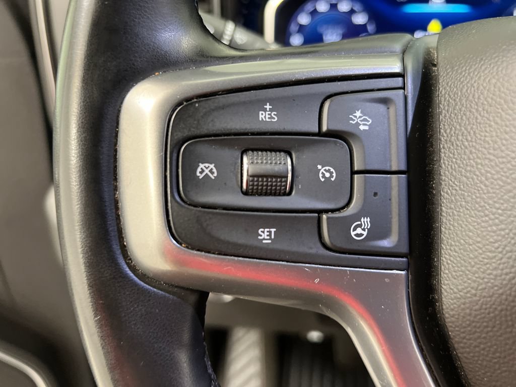 Used 2025 Chevrolet Silverado 1500 LT AWD/4WD image 45