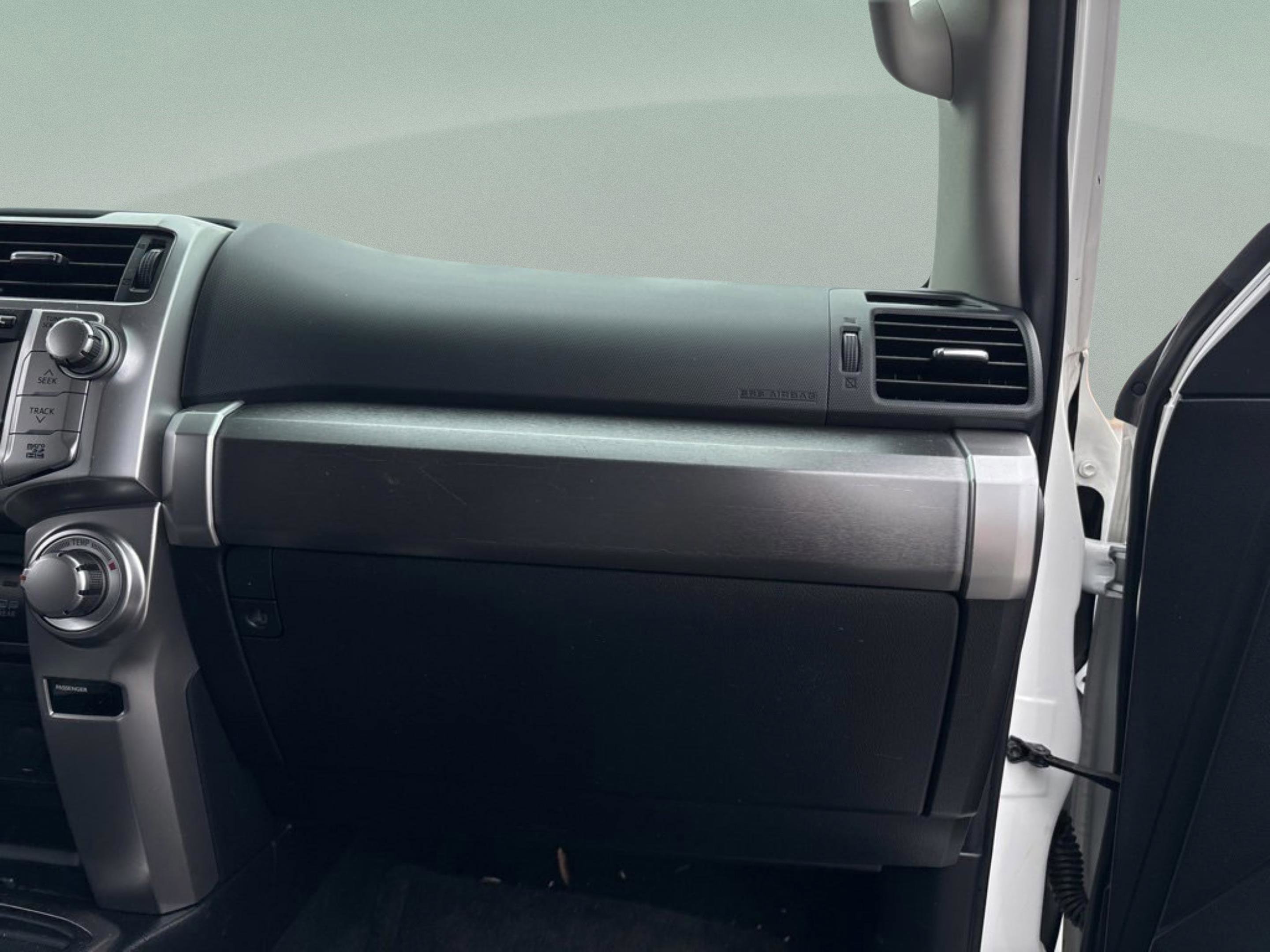 Used 2018 Toyota 4Runner SR5 image 34