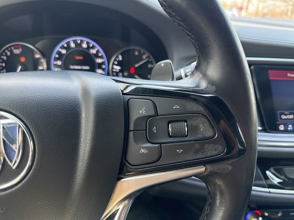 Used 2022 Buick Enclave Premium image 18