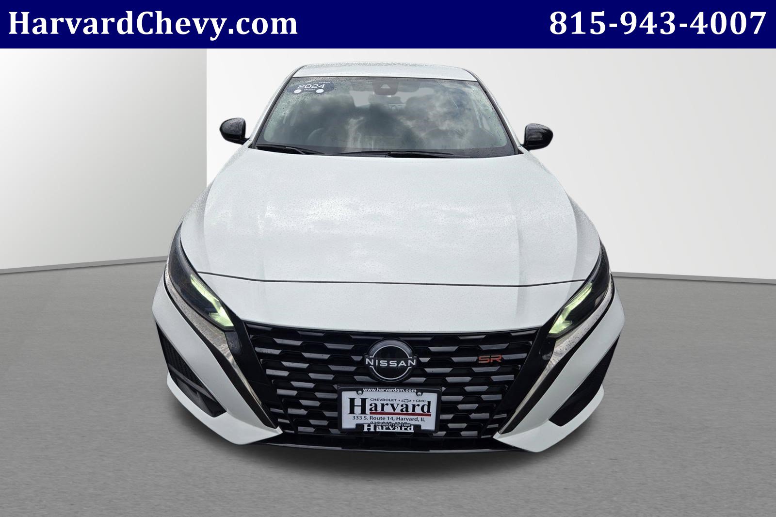 Used 2024 Nissan Altima 2.5 SR FWD image 2