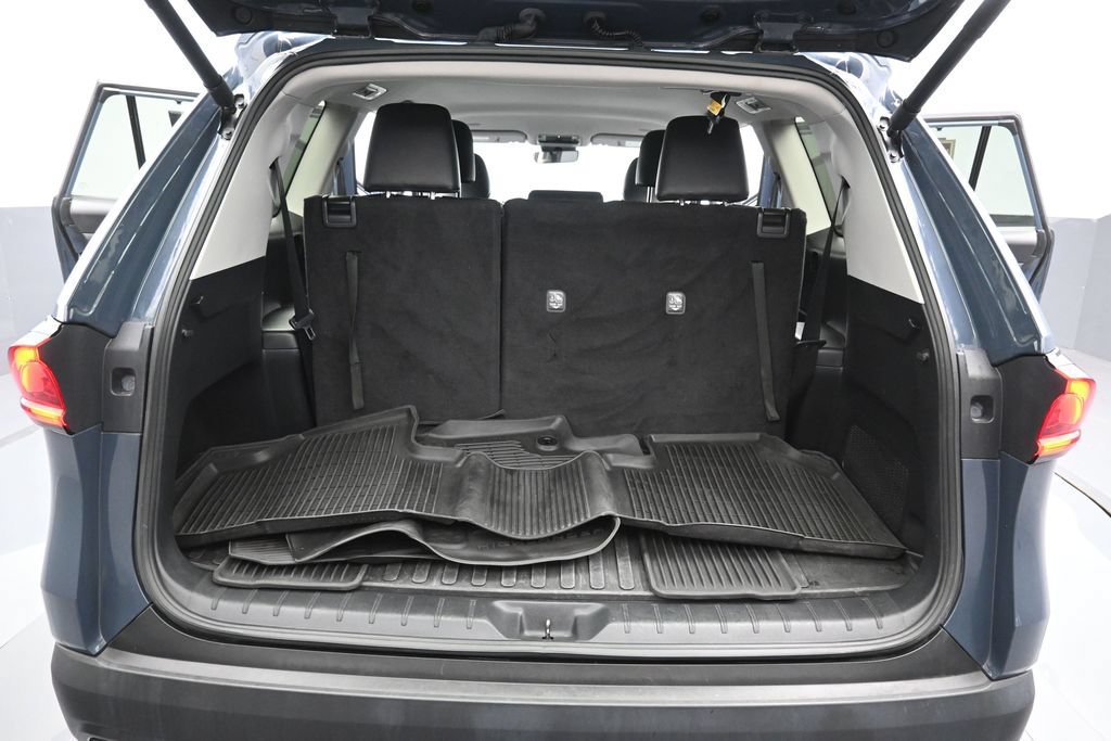 Certified 2024 Toyota Grand Highlander AWD image 35