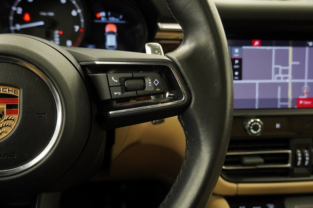 Used 2023 Porsche Macan image 40