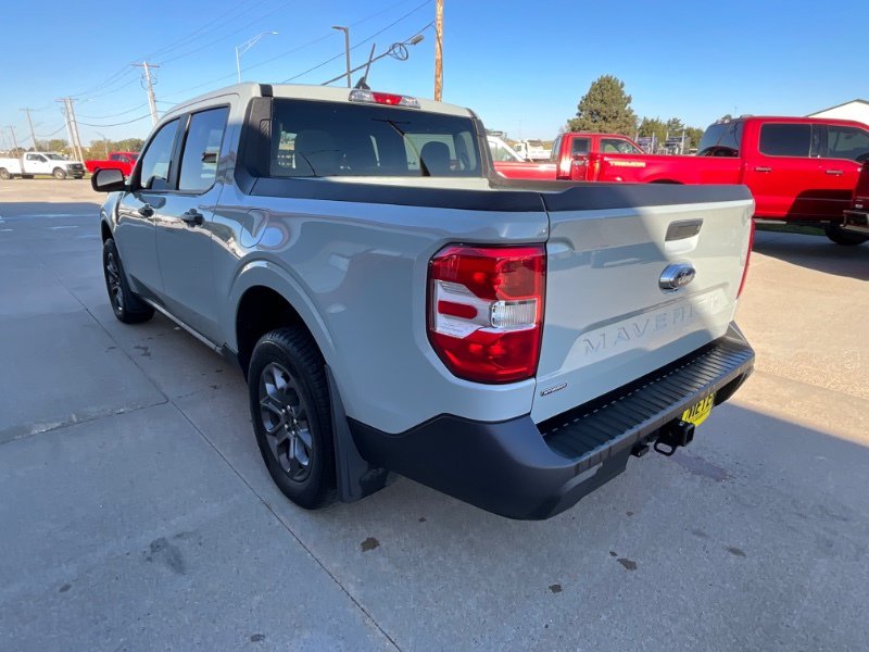 Used 2023 Ford Maverick XLT FWD image 6