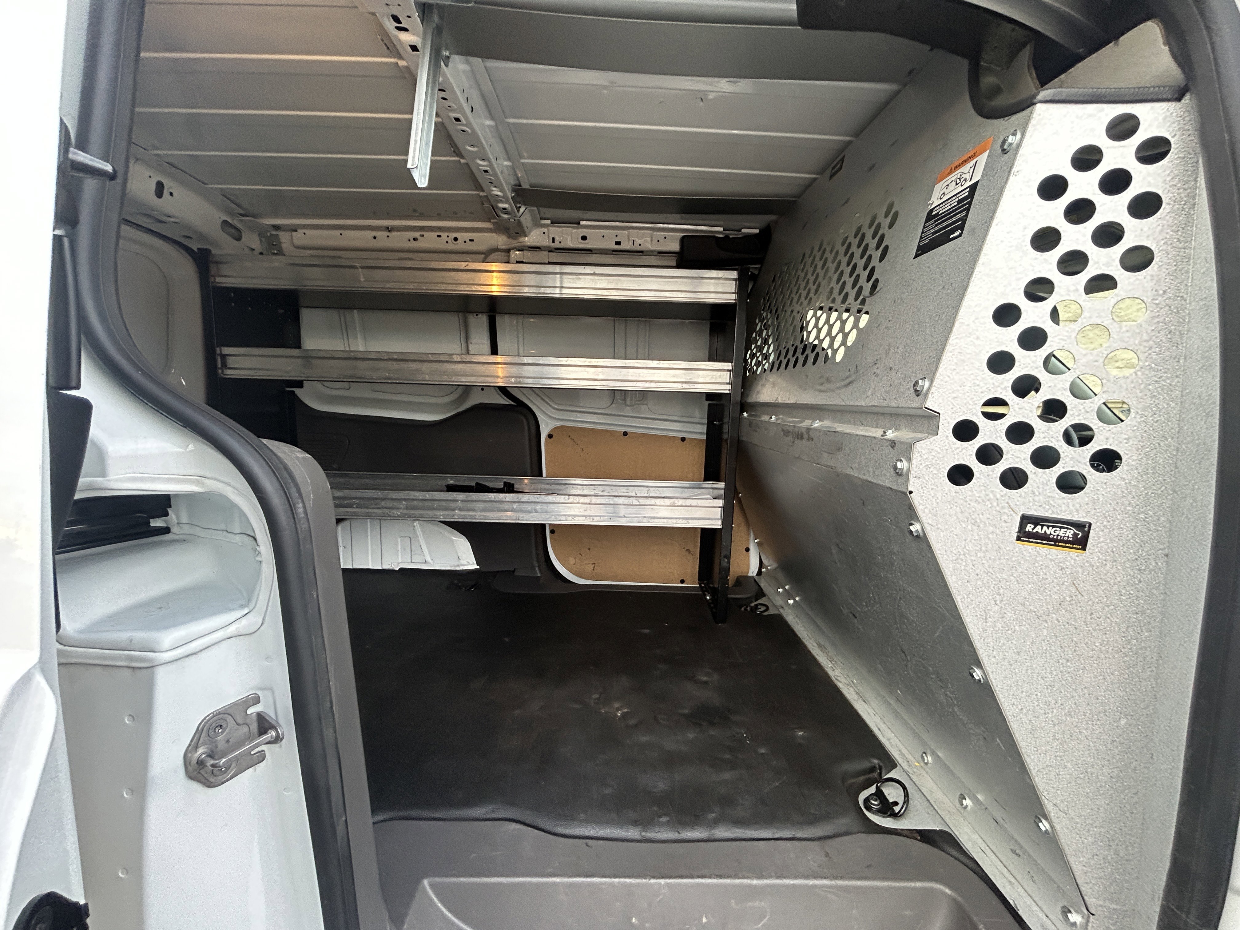 Used 2022 Ford Transit Connect XL image 16