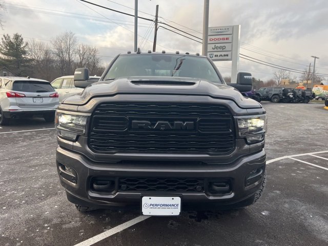Used 2023 RAM 3500 Limited image 38