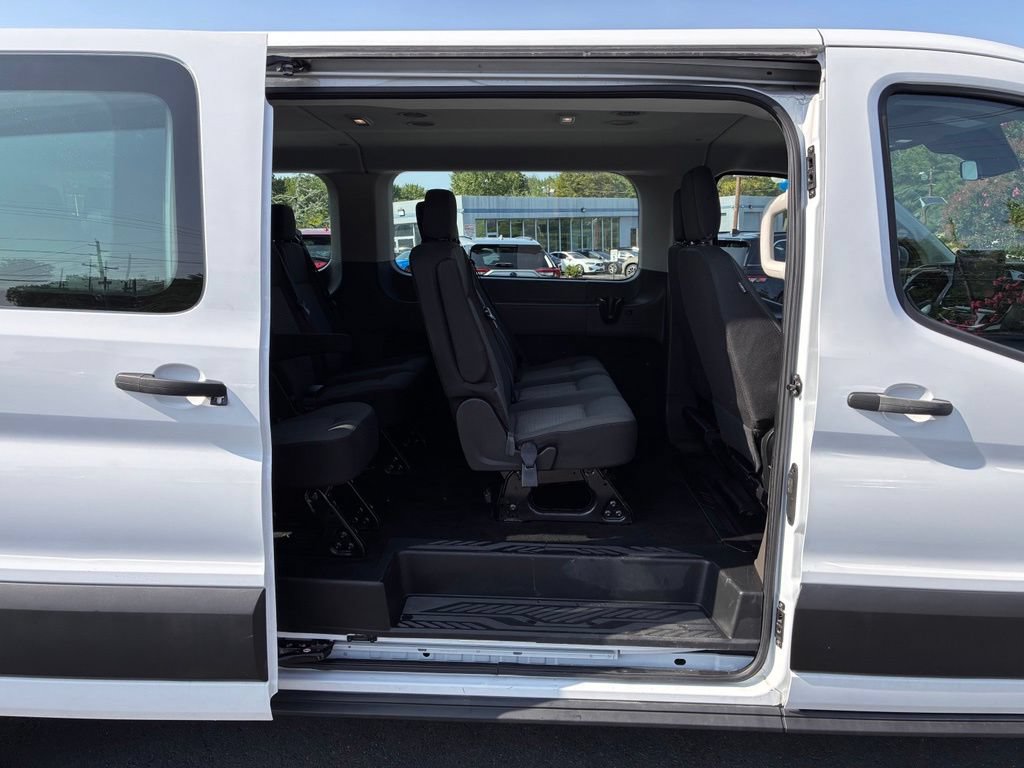 Used 2024 Ford Transit 350 XLT RWD image 23