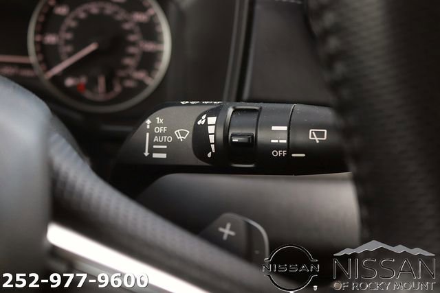 Used 2024 Mitsubishi Outlander SE AWD/4WD image 24