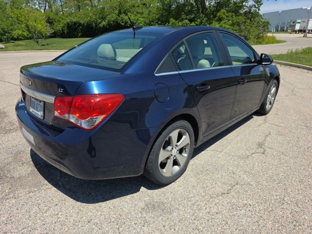 Used 2011 Chevrolet Cruze LT FWD image 2
