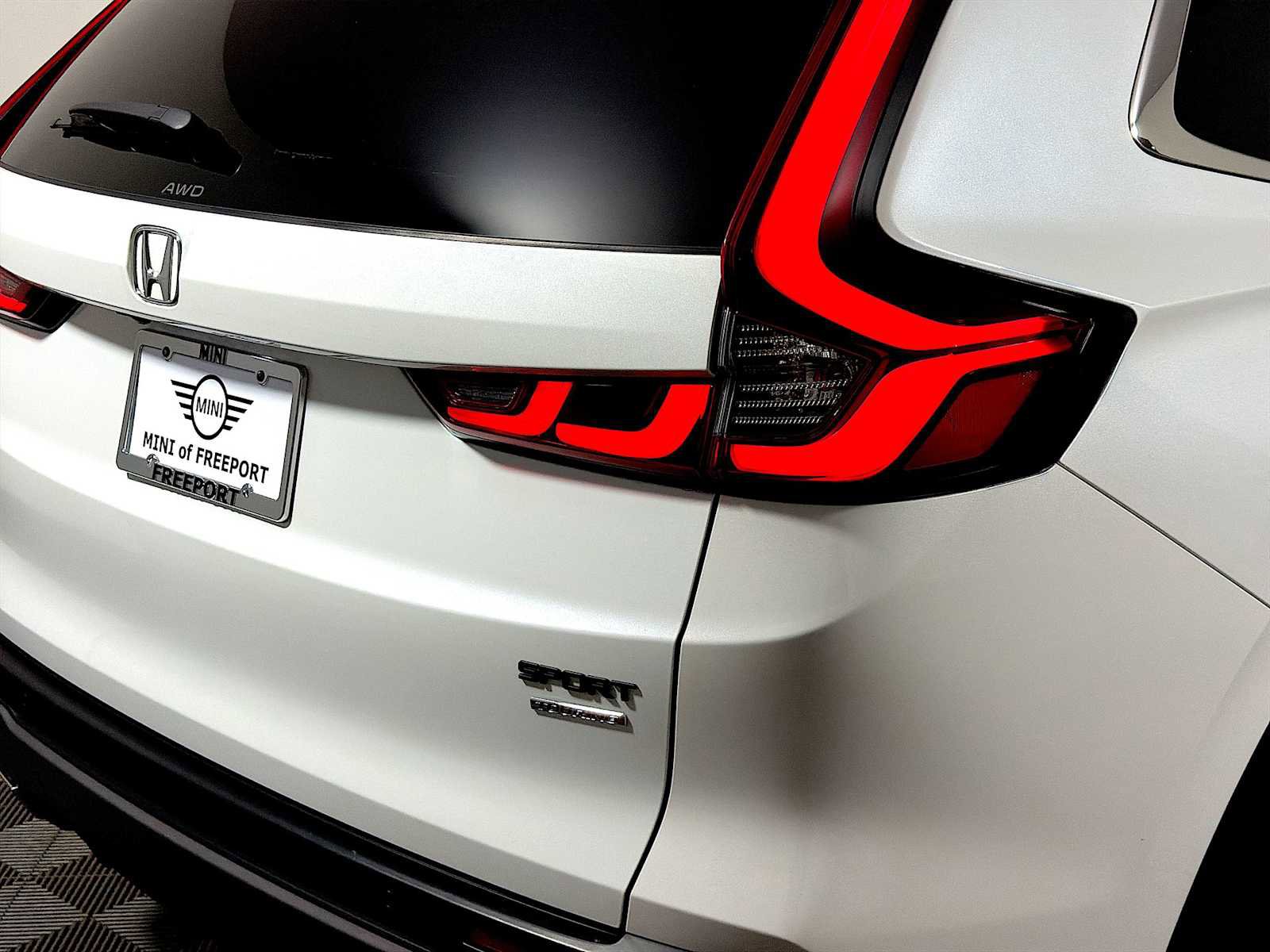 Used 2024 Honda CR-V Sport Touring image 28