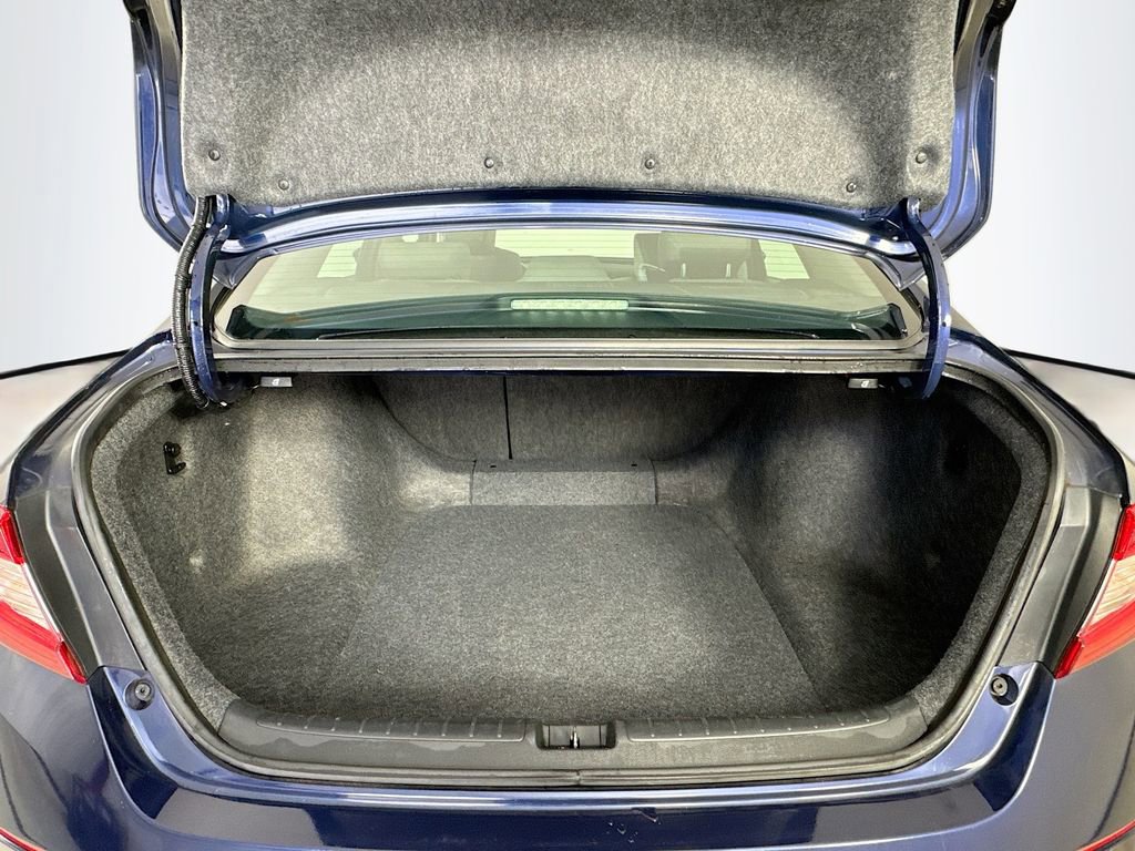 Used 2019 Honda Accord EX-L image 32