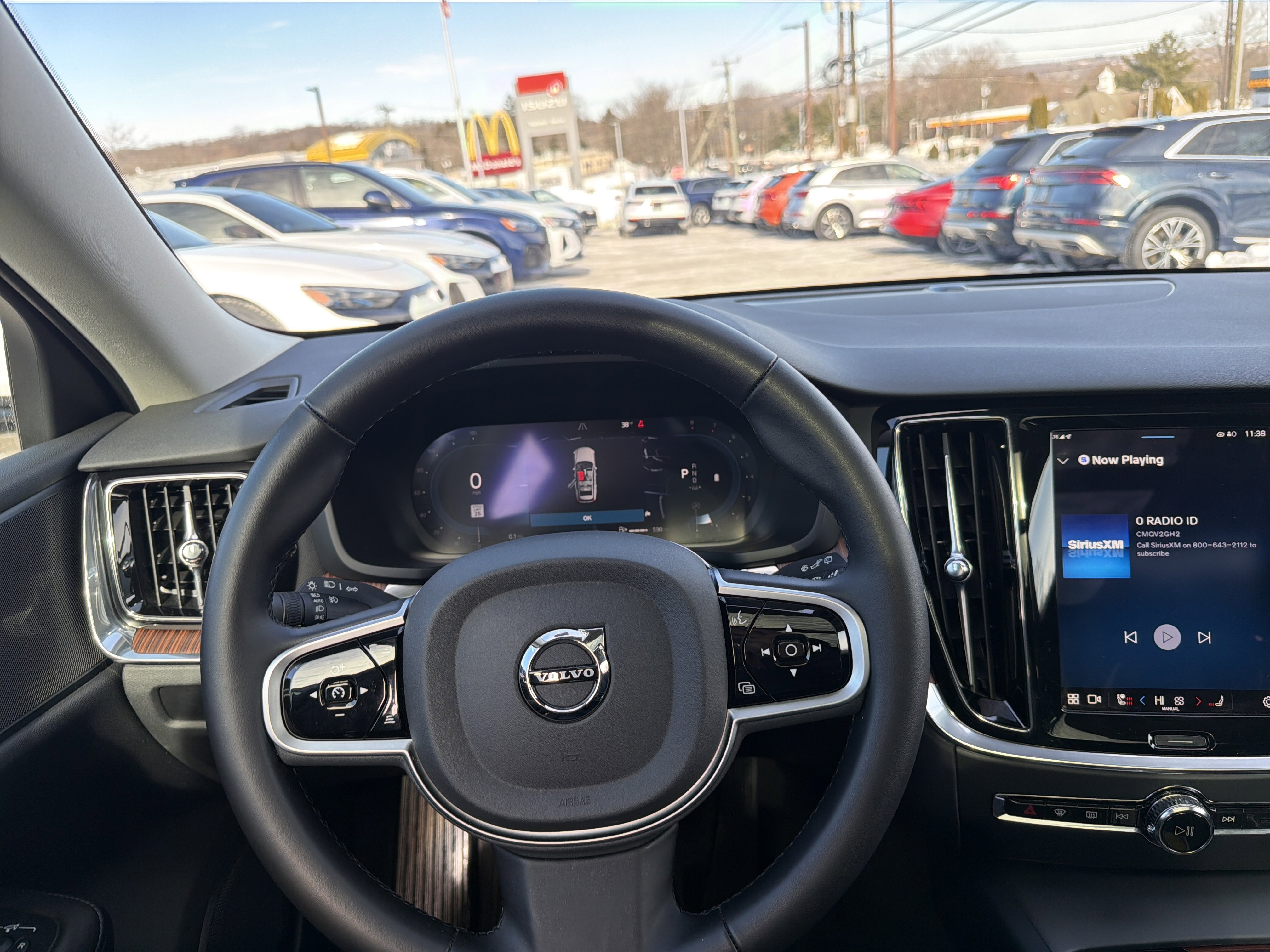 Certified 2025 Volvo V60 B5 Cross Country Plus AWD/4WD image 9