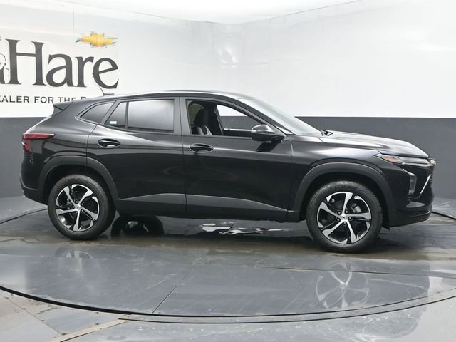 New 2026 Chevrolet Trax RS w/ Driver Confidence Package image 1