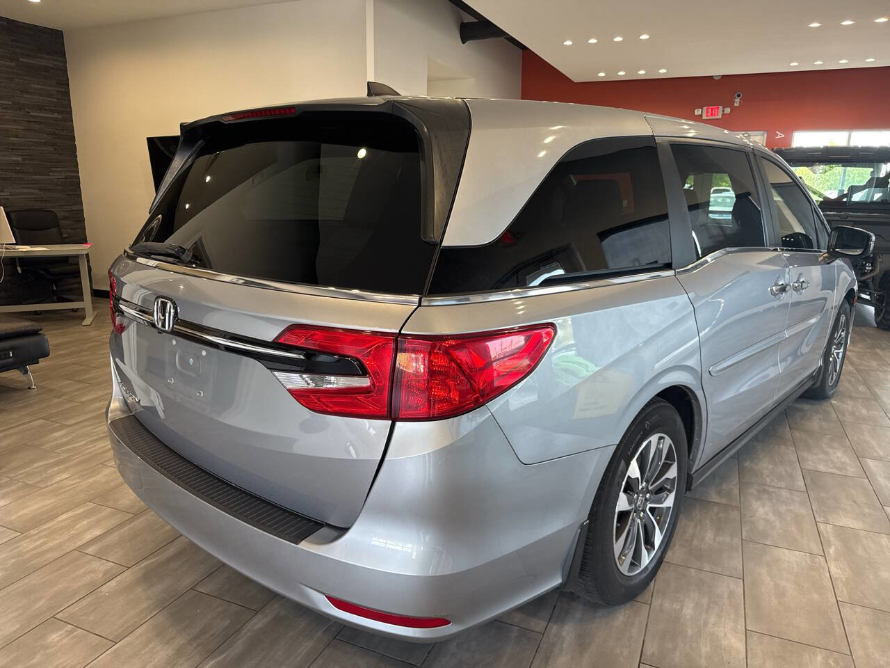 Used 2022 Honda Odyssey EX-L image 9
