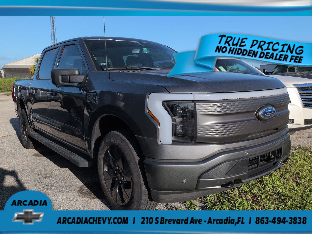 Used 2023 Ford F150 Lightning XLT w/ Equipment Group 312A High AWD/4WD image 2
