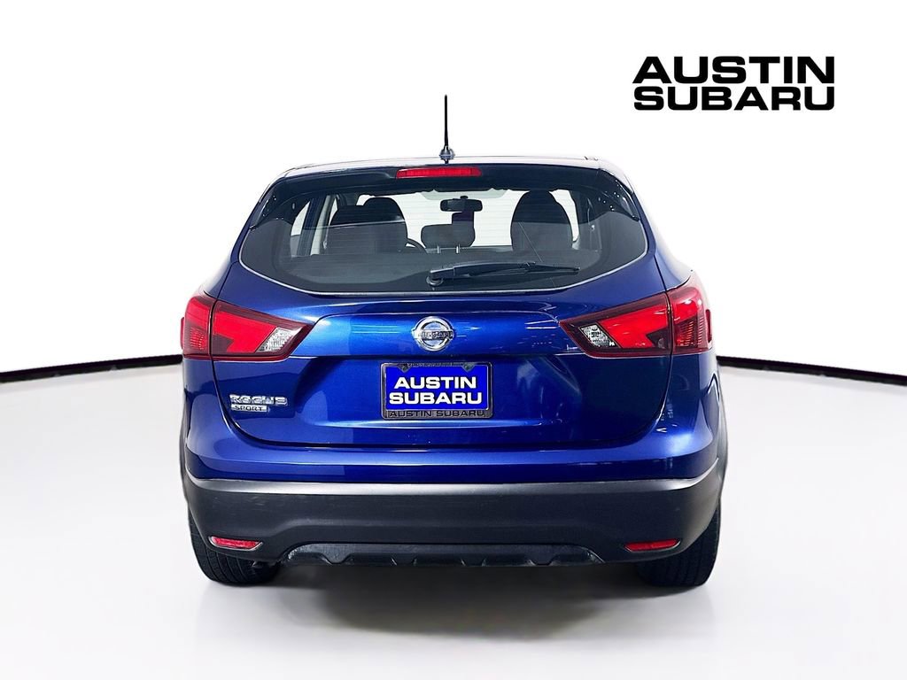 Used 2018 Nissan Rogue Sport S w/ S Appearance Package FWD image 6
