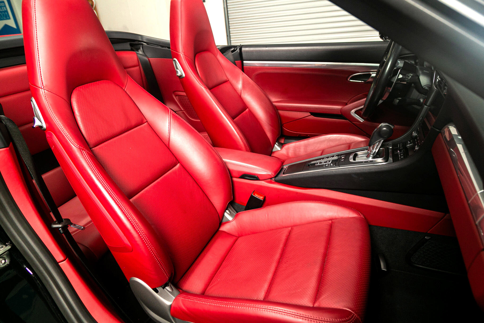 Used 2017 Porsche 911 Carrera image 24