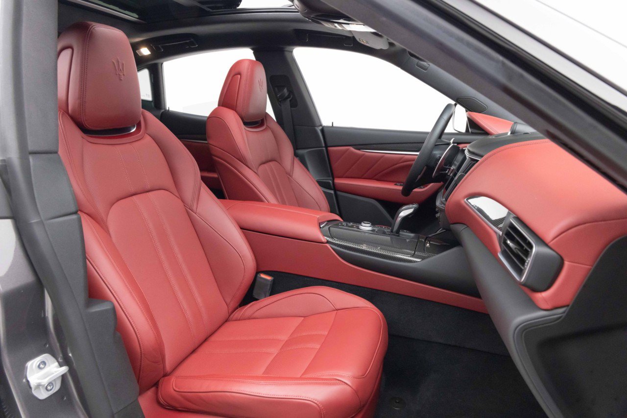Used 2021 Maserati Levante S GranSport AWD/4WD image 4