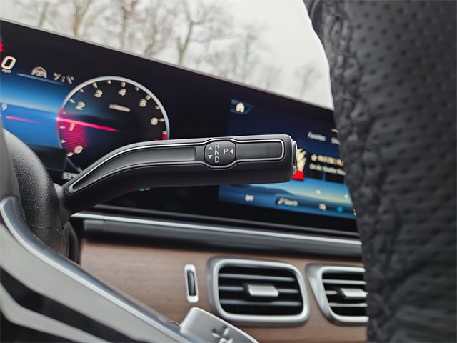 New 2026 Mercedes-Benz GLS 580 4MATIC image 11