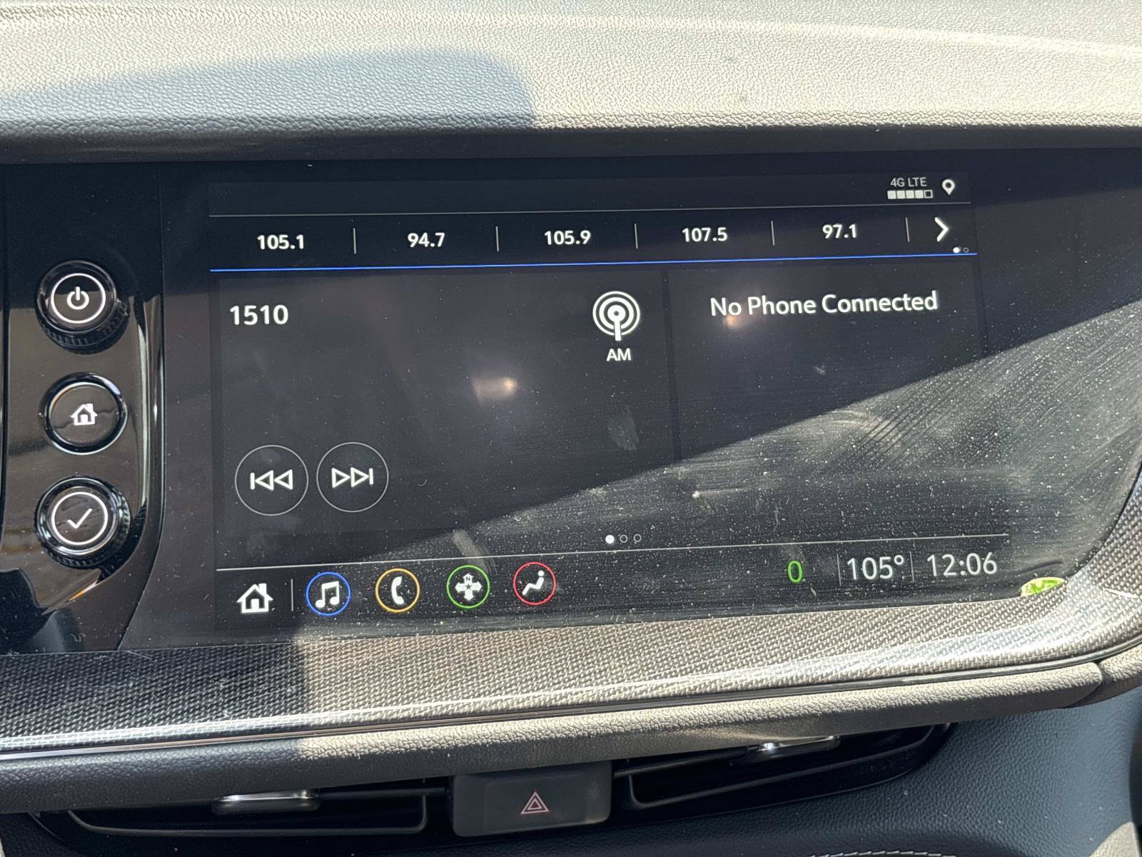Used 2022 Buick Envision Preferred FWD image 27