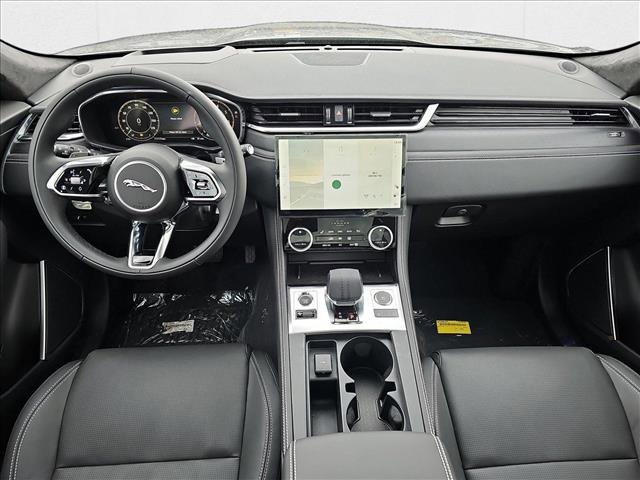 New 2026 Jaguar F-PACE R-Dynamic S image 9