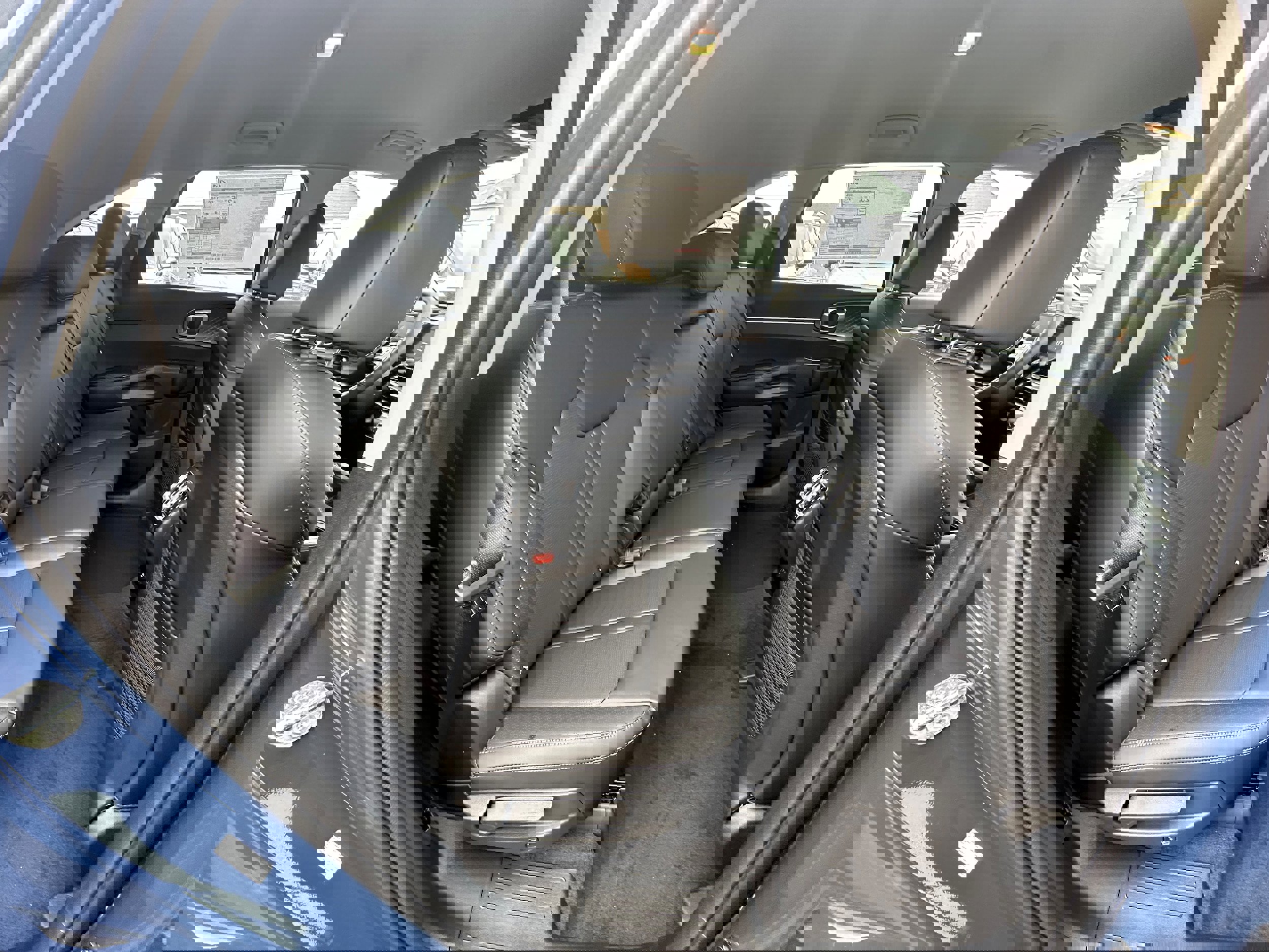 New 2026 Kia Sorento S image 12