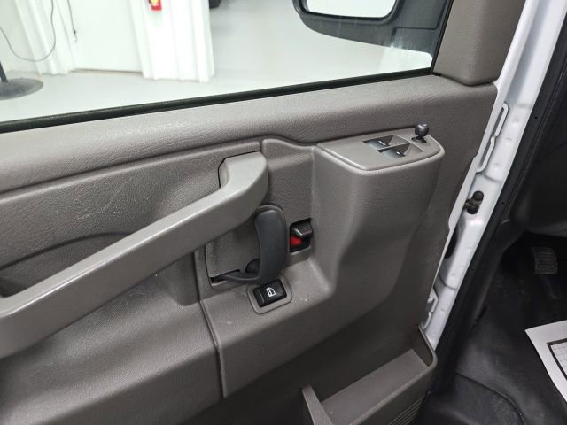 Certified 2024 Chevrolet Express 2500 w/ Driver Convenience Package image 17