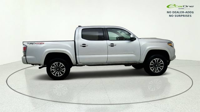 Used 2022 Toyota Tacoma TRD Sport w/ Technology Package AWD/4WD image 7