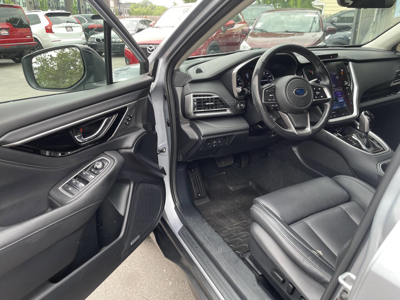 Used 2022 Subaru Outback Limited AWD/4WD image 10