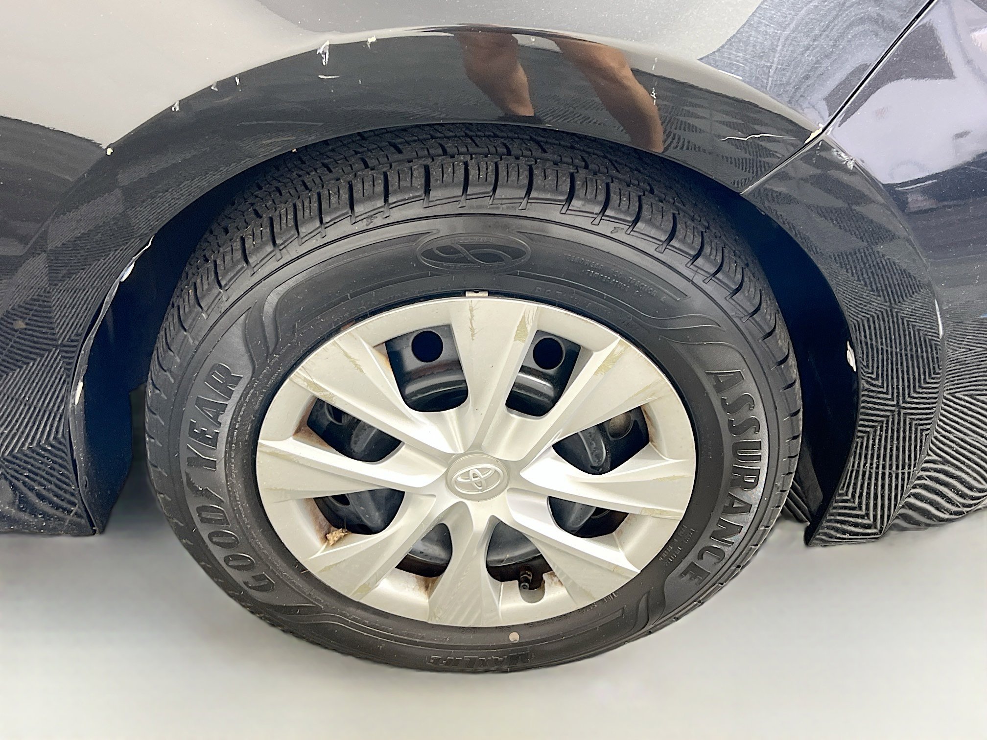 Used 2016 Toyota Corolla L image 13