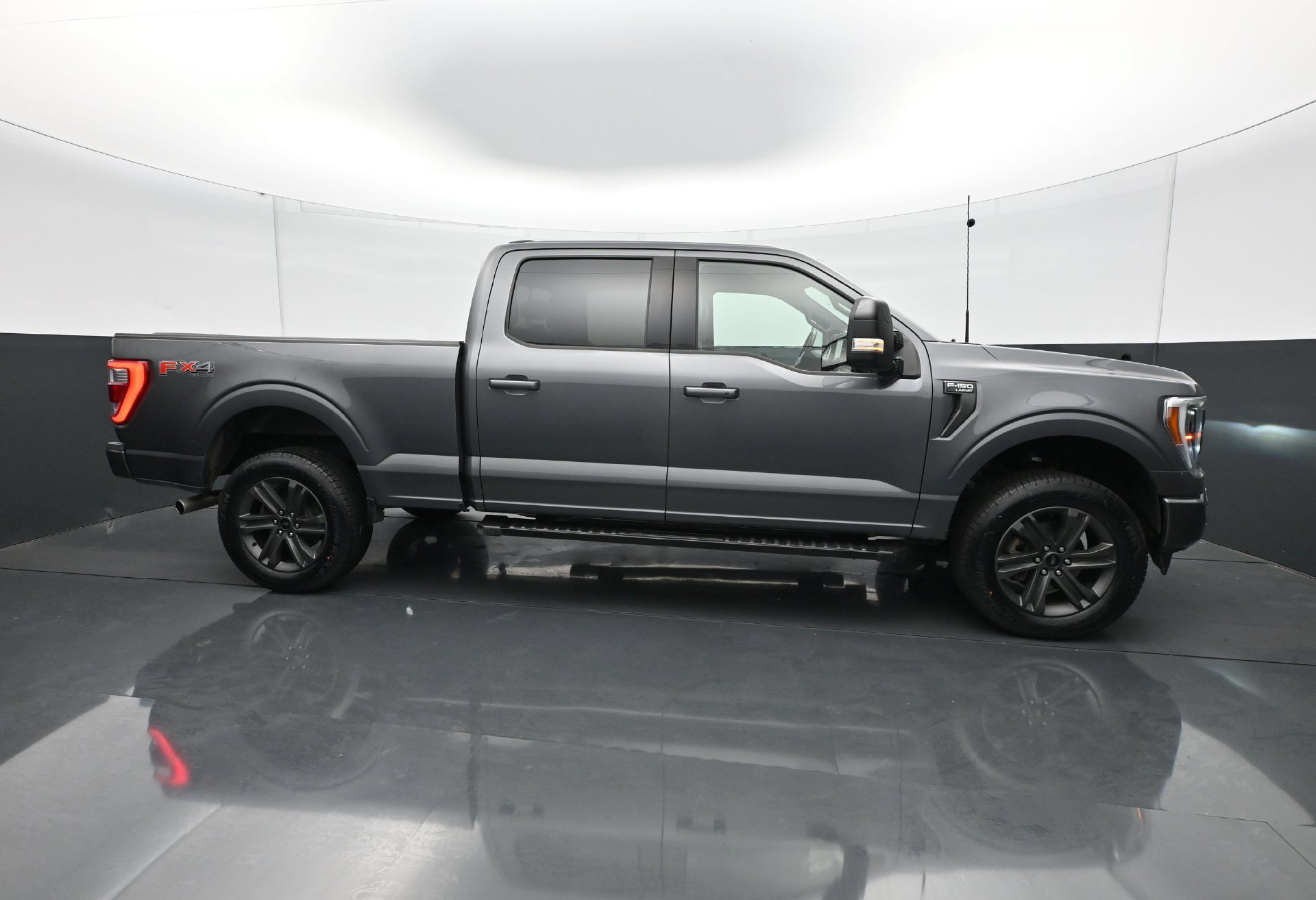 Used 2023 Ford F150 Lariat w/ Equipment Group 502A High AWD/4WD image 8