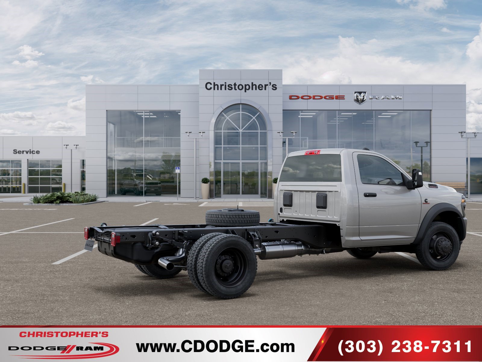 New 2026 RAM 5500 Tradesman AWD/4WD image 4