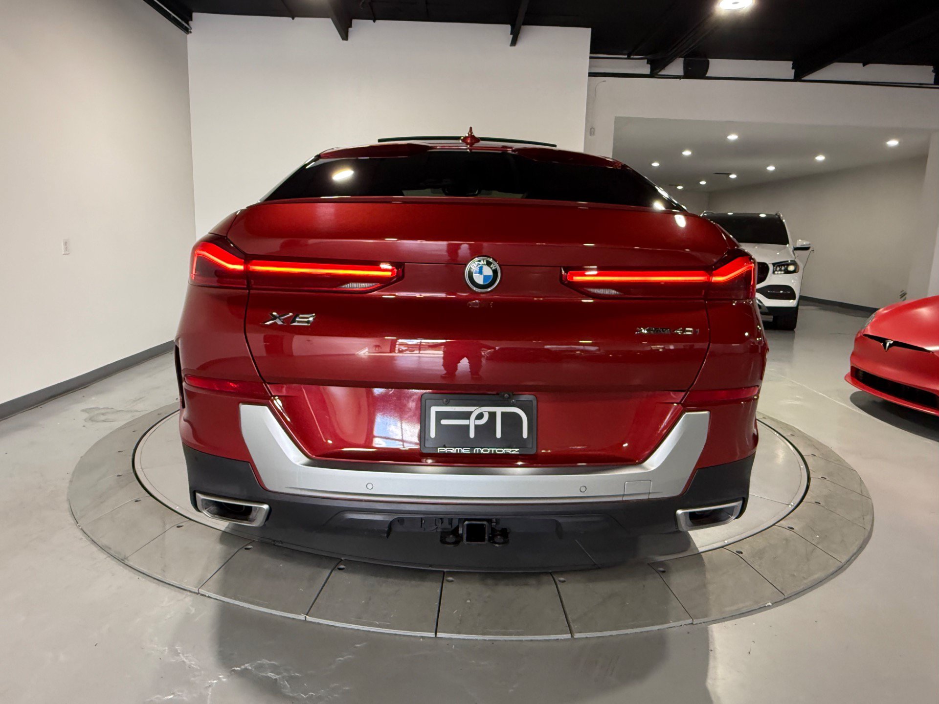 Used 2022 BMW X6 xDrive40i AWD/4WD image 14