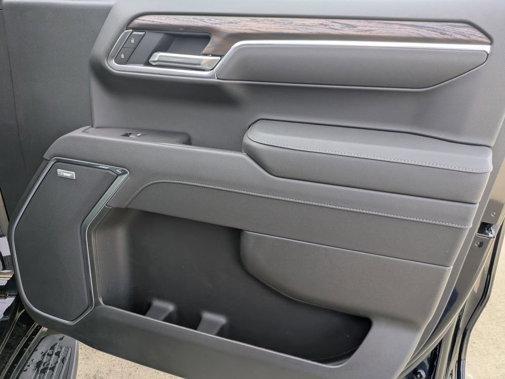 New 2026 GMC Sierra 1500 SLT image 31