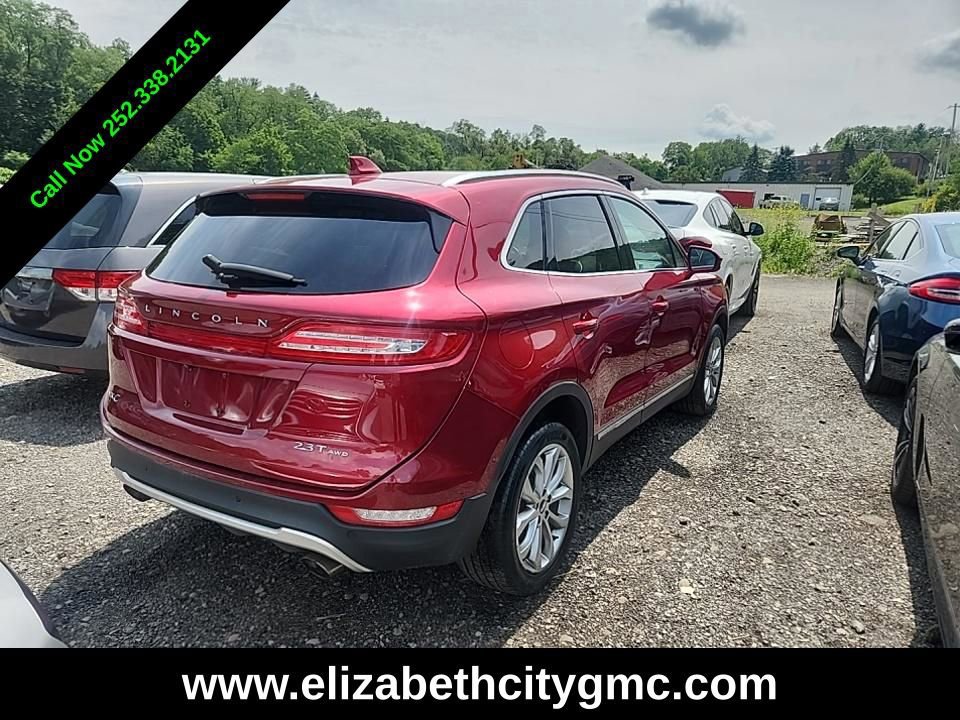 Used 2017 Lincoln MKC Select w/ Select Plus Package image 2