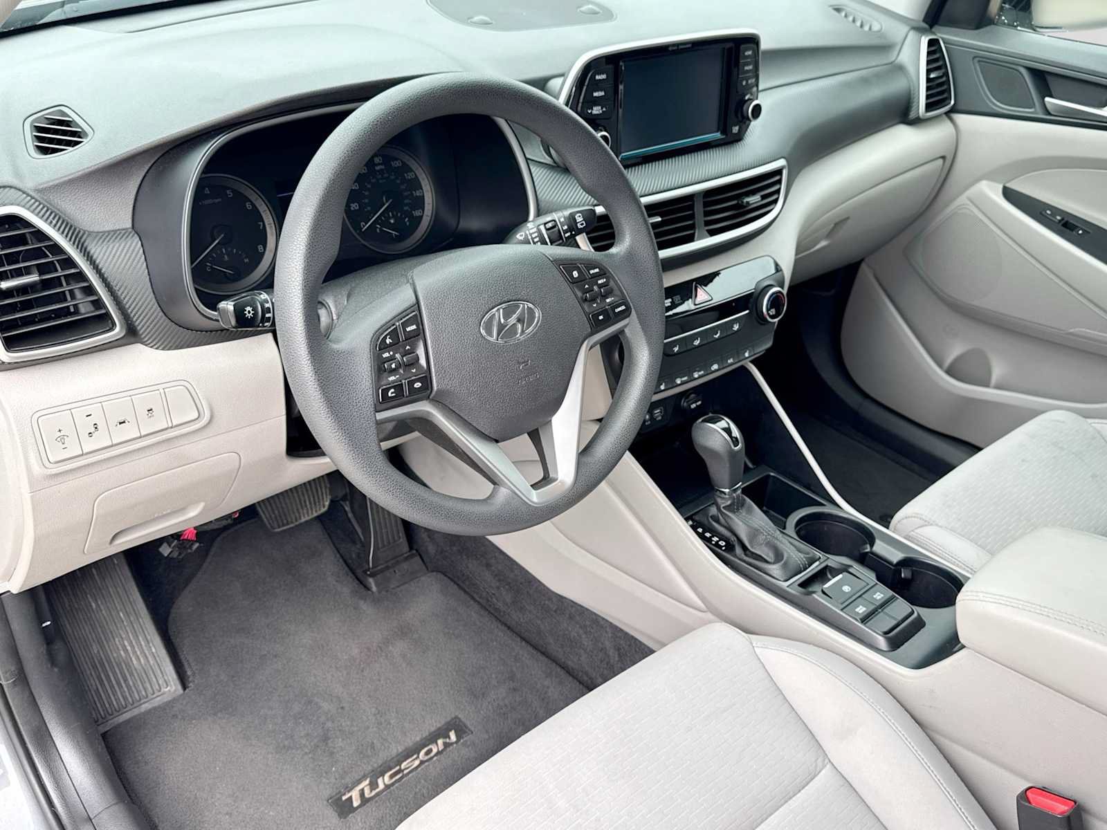Used 2019 Hyundai Tucson Value w/ Cargo Package FWD image 2