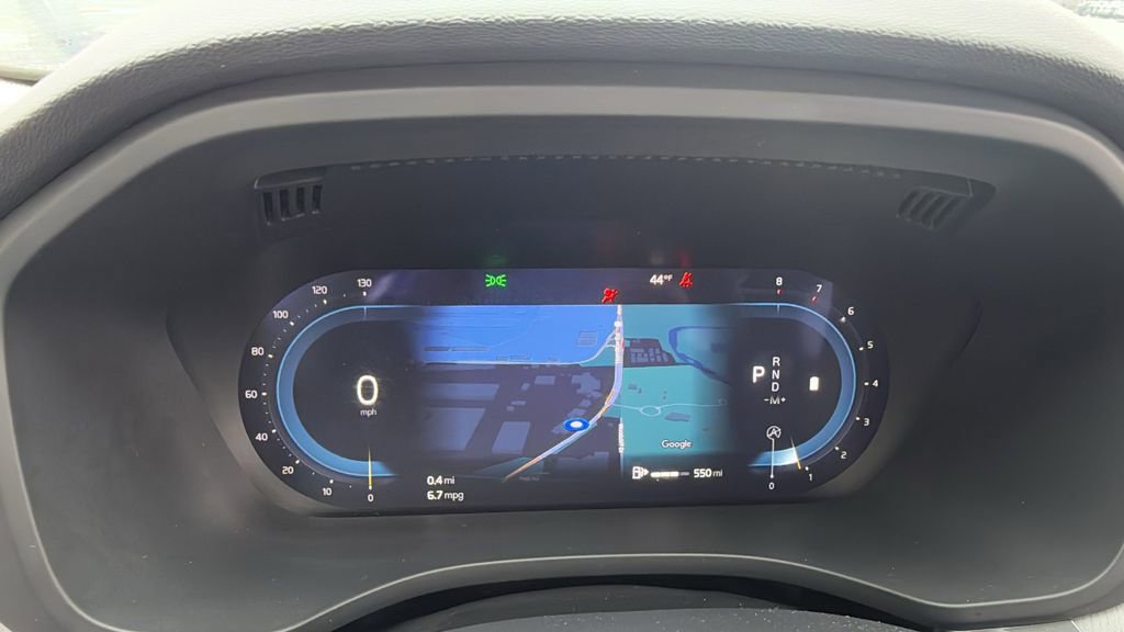 Certified 2025 Volvo XC60 B5 Plus w/ Climate Package image 16